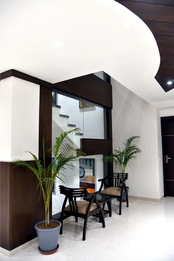 Hotel Skylight Vadodara Exterior foto
