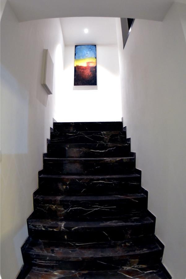 Hotel Skylight Vadodara Exterior foto